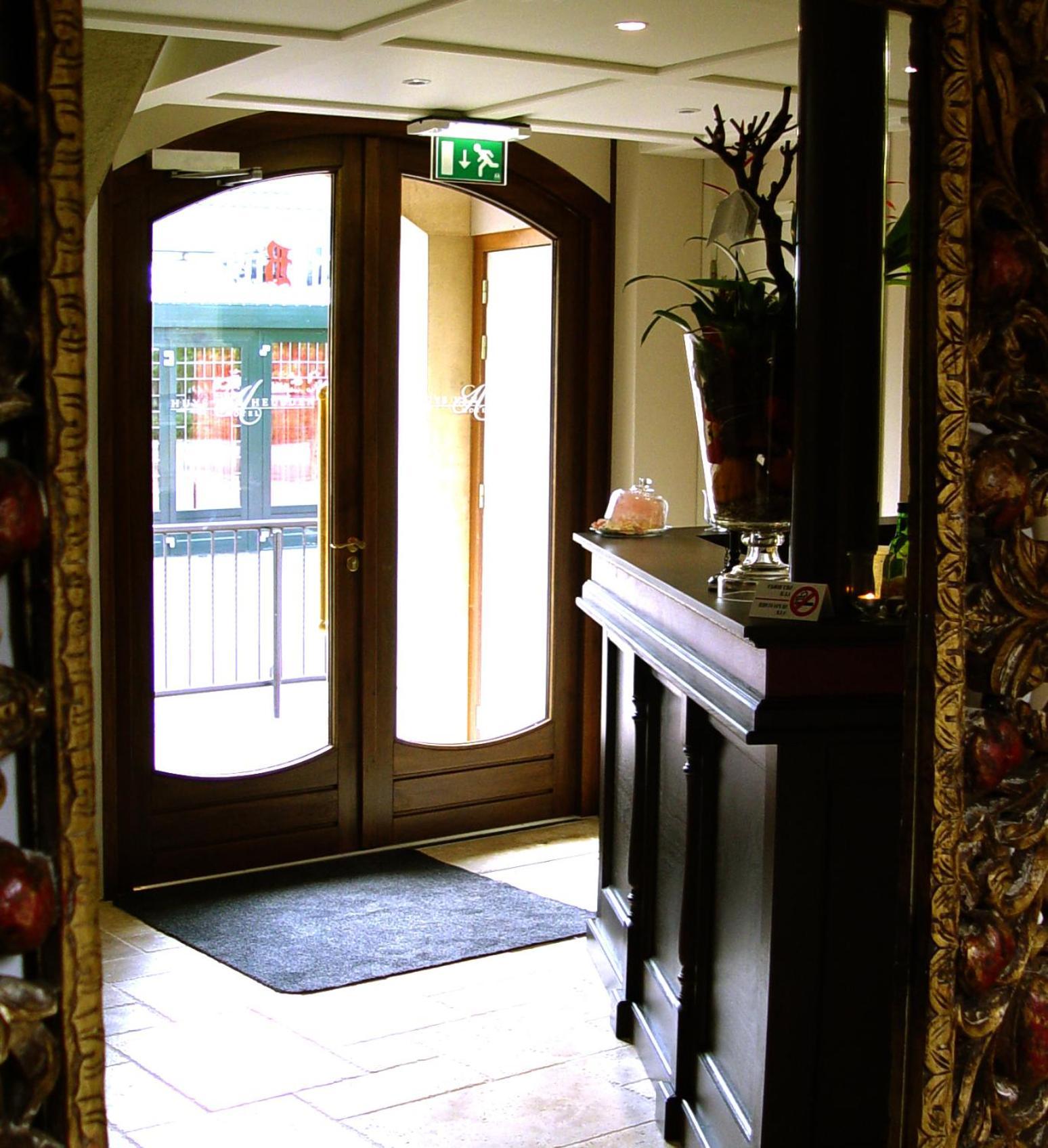 Hotel Huys Van Heusden Астен Екстер'єр фото